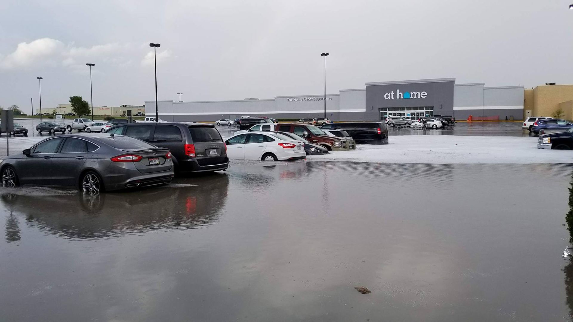 081517-nws-storm006.jpg
